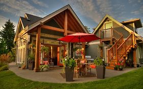 Shawnigan Suite B & B